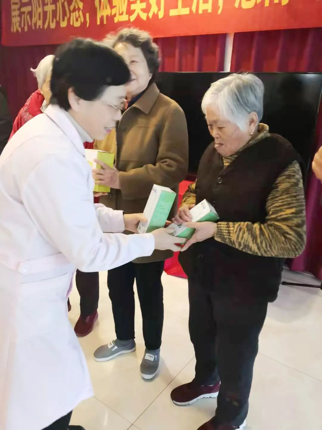 KS��ʱ��(�й���)�ٷ���վ